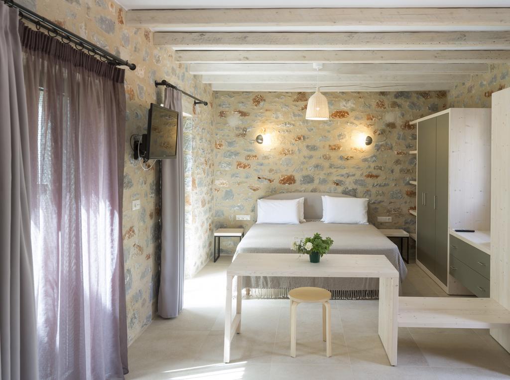 Mythies - Holiday Houses In Mani Levktron Экстерьер фото